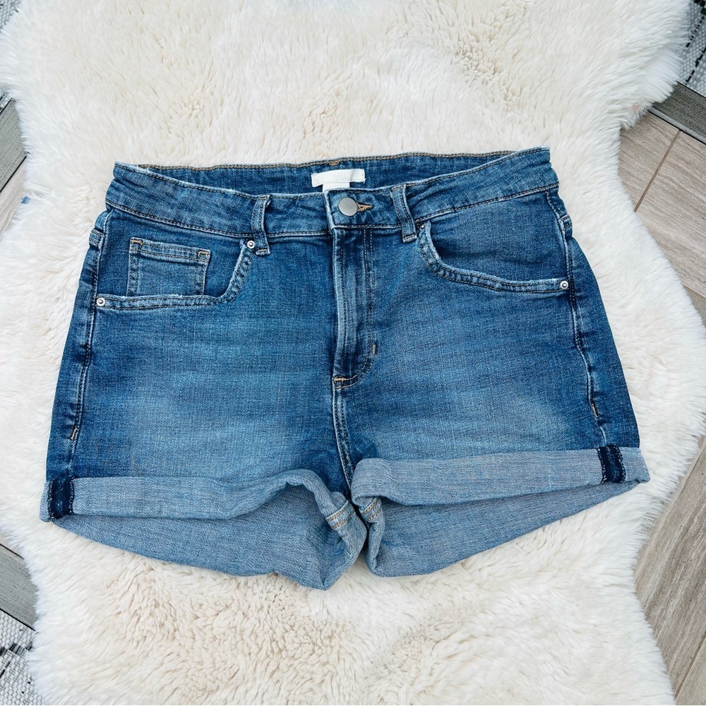 H&M rolled up high rise denim shorts